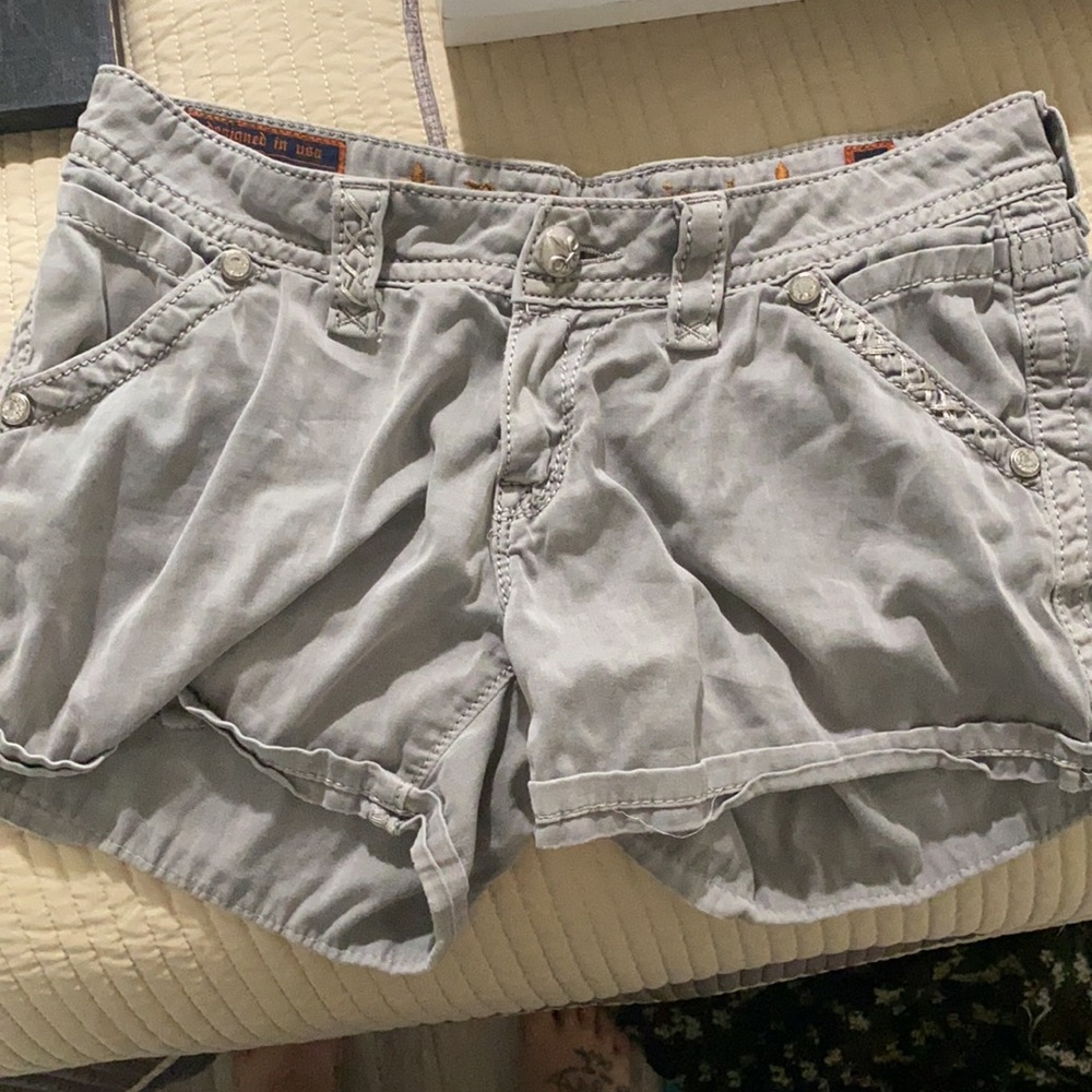 Rock revival shorts - Picture 2 of 4